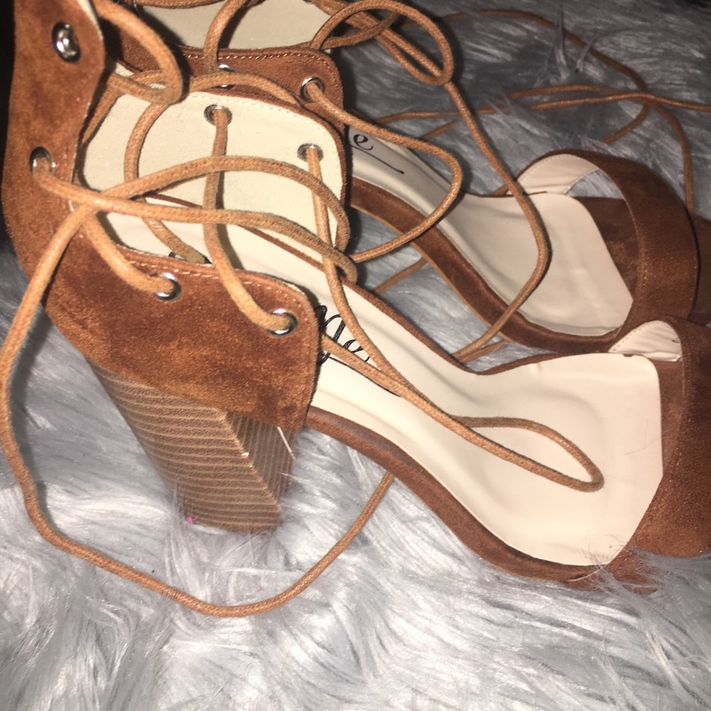Size 10 women’s heels! New!!!